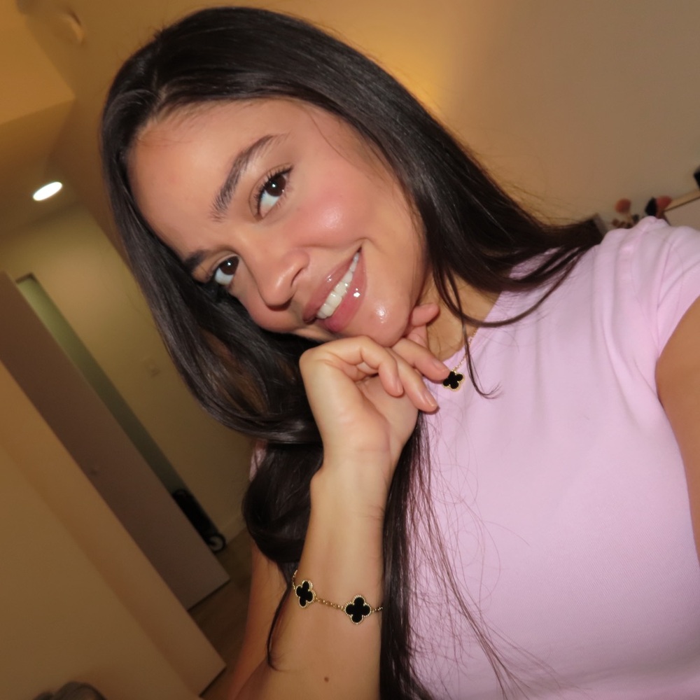 Meet your Posher, Kenia